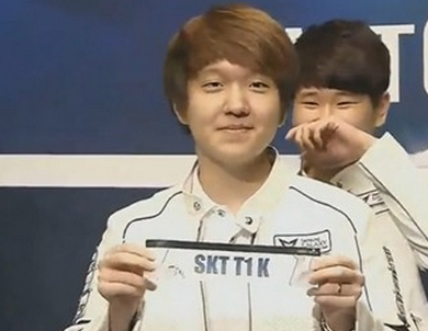 EDG官宣：与AD选手Hope友好解约